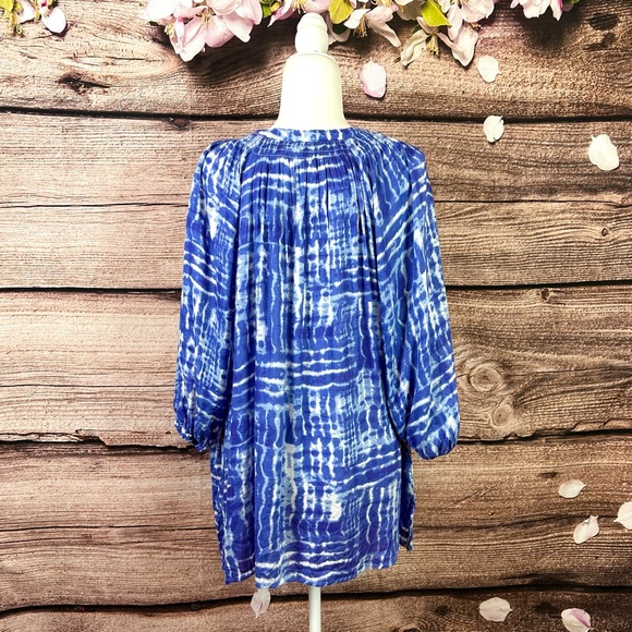 SOLD 🛍️ Croft & Barrow Women’s Rayon Tie Dye Novelty V-neck Flared Blouse 1X - Picture 6 of 7